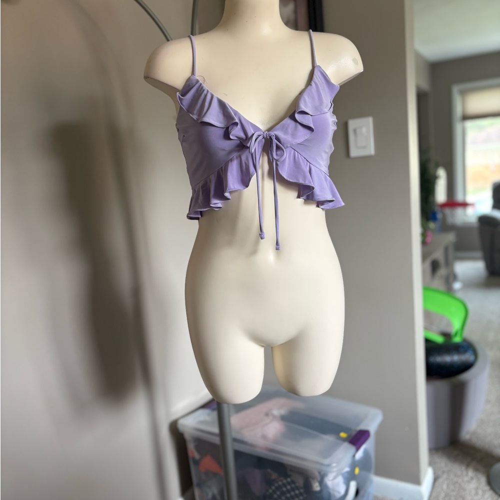 Windsor Lilac Ruffle Tie Crop Top